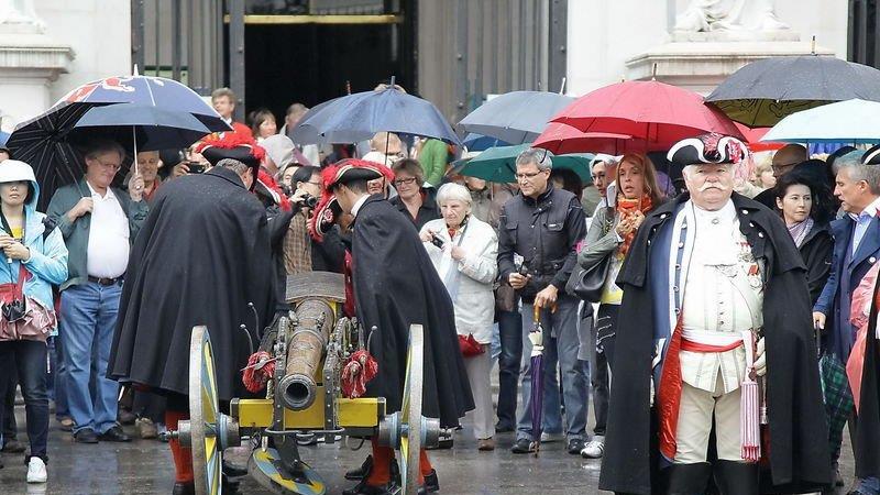 Bilder der Eröffnung