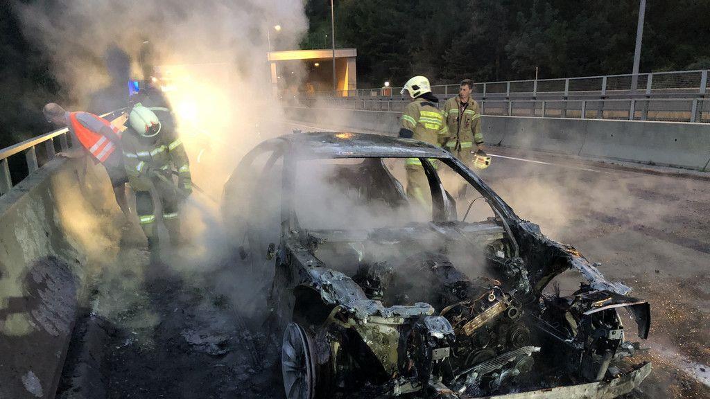 Pkw-Brand auf der A10