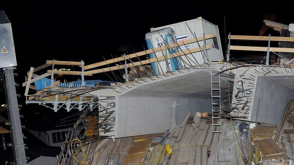 Bilder vom Brückeneinsturz