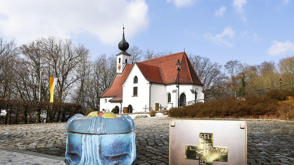 Aufbahrung von Franziska Jägerstätter