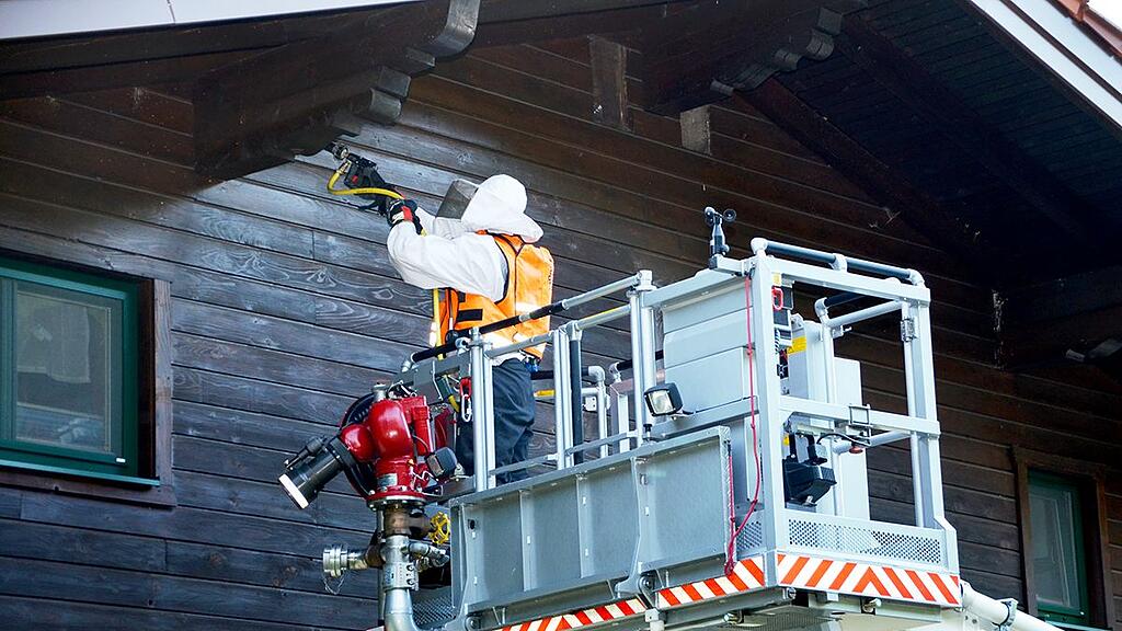Gleich 160 Mal war das Wespen-Team der Freiwilligen Stadtfeuerwehr St. Johann diesen Sommer gefordert.