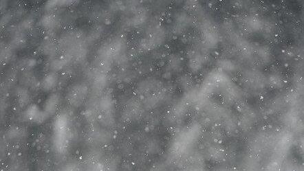 Wintereinbruch in Salzburg - Schnee auf der A10 und am Katschberg