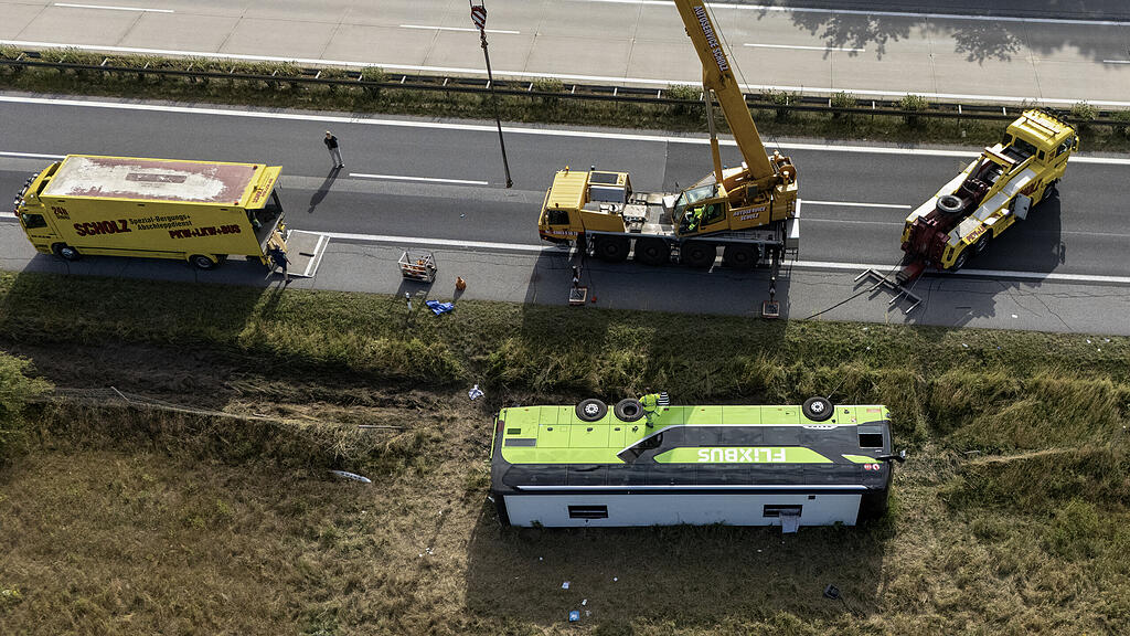Flixbus-Unfall am Weg nach Wien mit 20 Verletzten