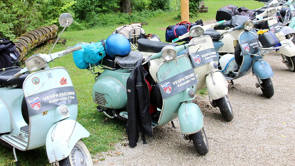 Vespa Treffen beim Latschenwirt