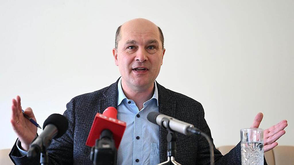 Johannes Pressl soll Alfred Riedl nachfolgen