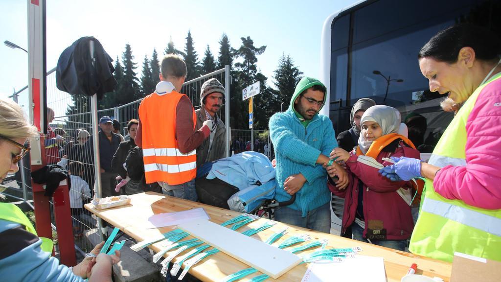 Flüchtlinge - Lage in Salzburg spitzt sich zu II
