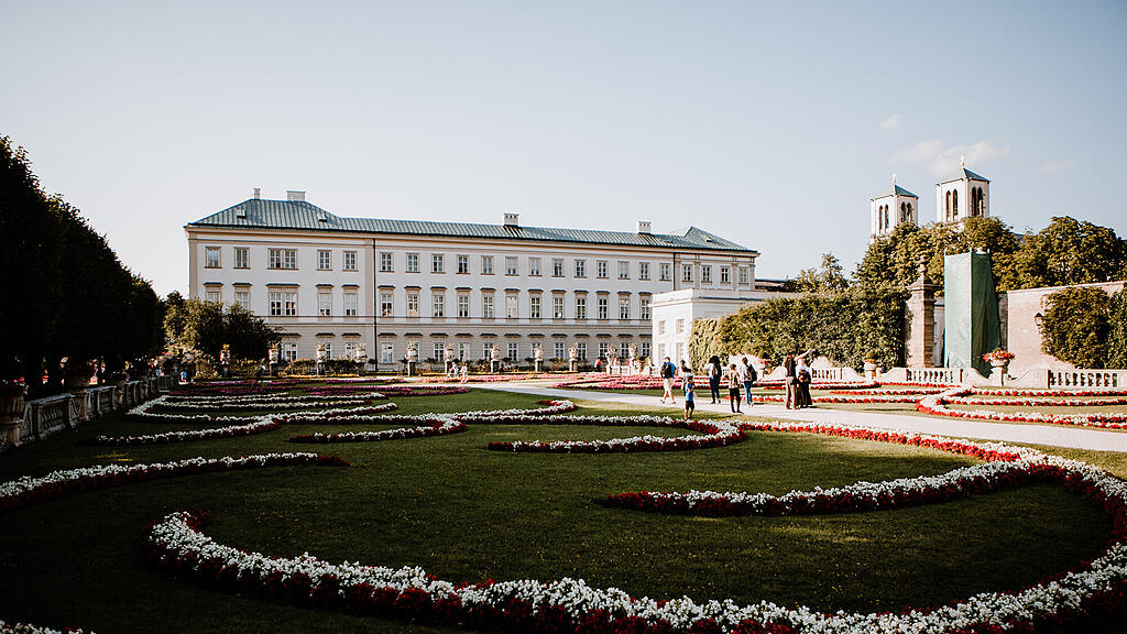 Festmahl im Mirabellgarten