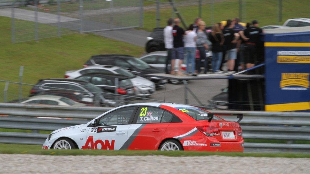 Tourenwagen-WM am Salzburgring, II