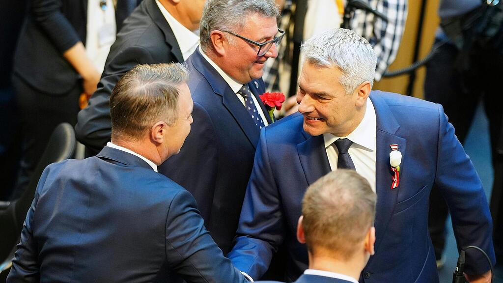 KONSTITUIERENDE SITZUNG DES NATIONALRATS BABLERNEHAMMER =.jpg