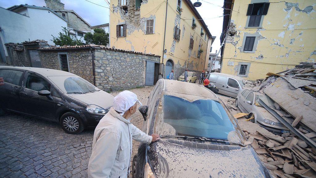 Mehrere Tote und schwere Zerstörungen bei Erdbeben in Italien