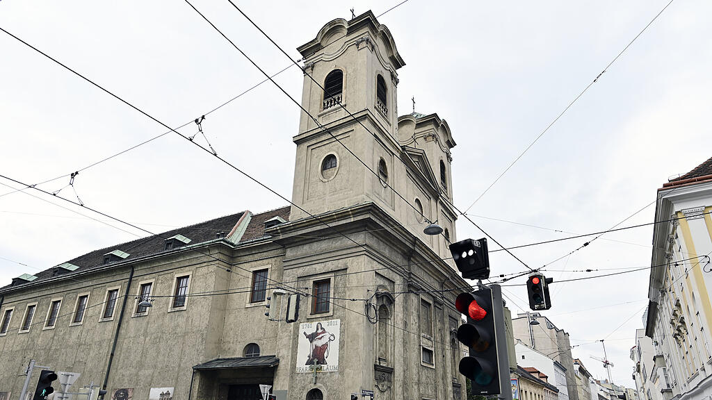 CORONAVIRUS WIEN - NEUER CLUSTER IN SERBISCH-ORTHODOXER KIRCHE =.jpg