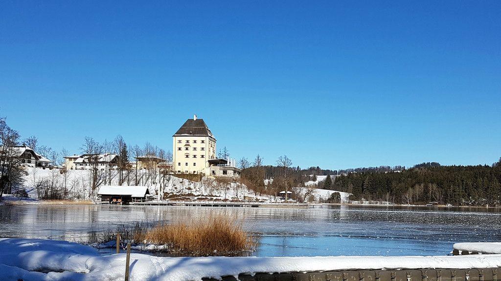 Eisbaden und Eissegeln