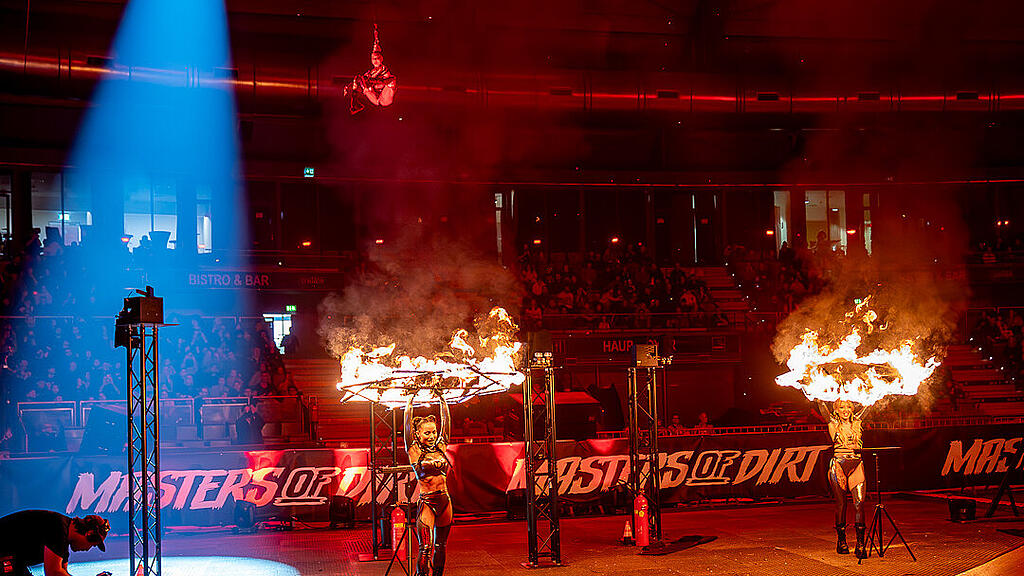 Masters of Dirt