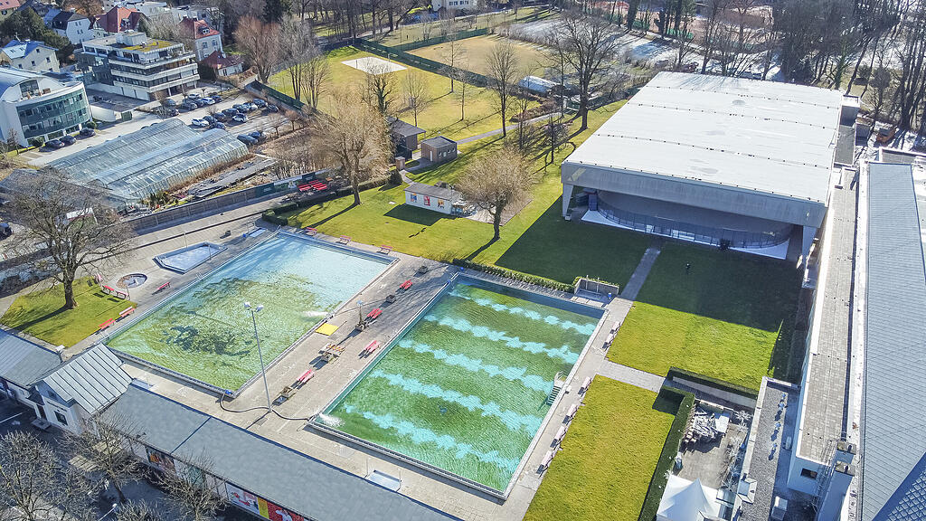 Volksgarten, Eisfläche