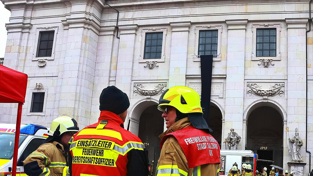 Brand im Dom: Spektakuläre Übung in Salzburger Altstadt