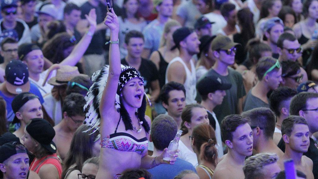 Electric Love Festival Tag 2, III