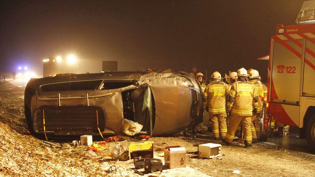 Unfall auf der A1 bei Mondsee fordert mehrere Verletzte