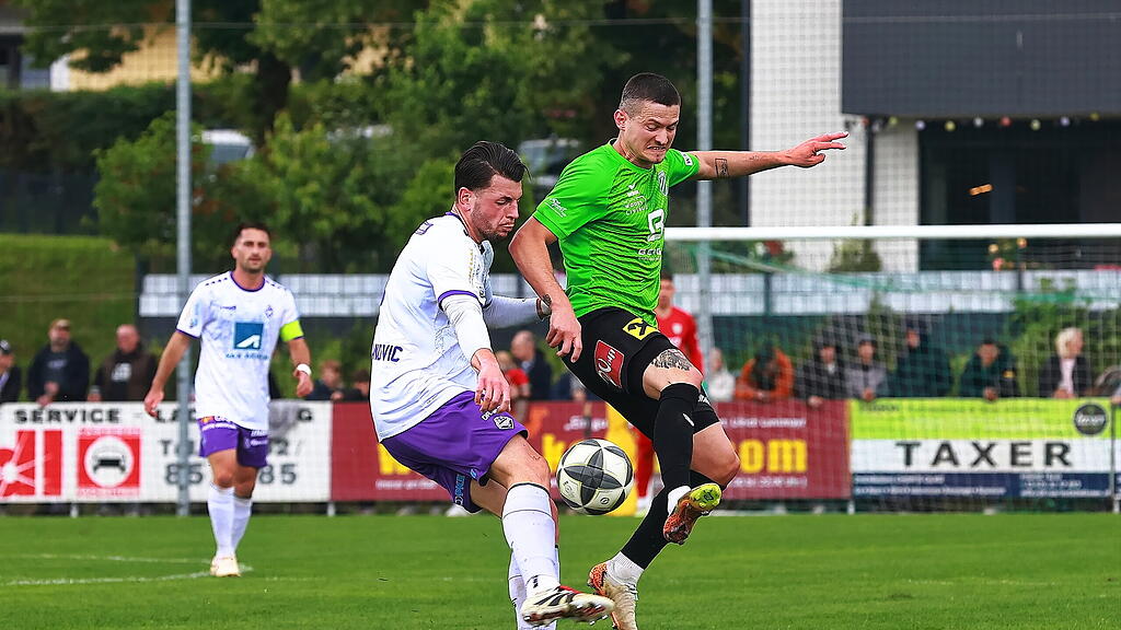 Regionalliga West: Wals-Grünau gegen Austria Salzburg