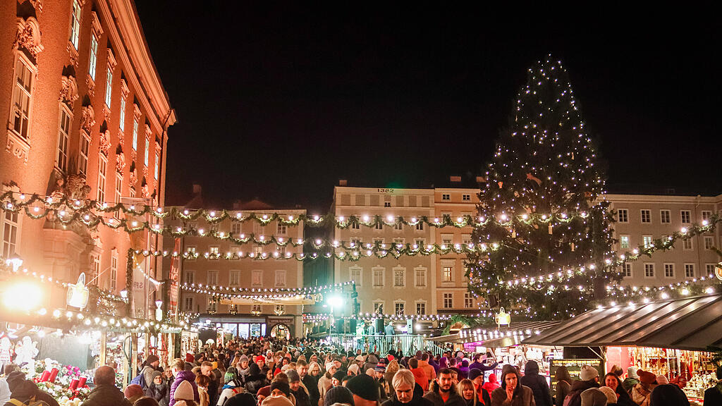 Salzburger Christkindlmarkt - Eröffnung