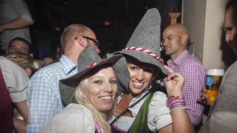 Super Stimmung beim Trachtenclubbing in der Weissen.