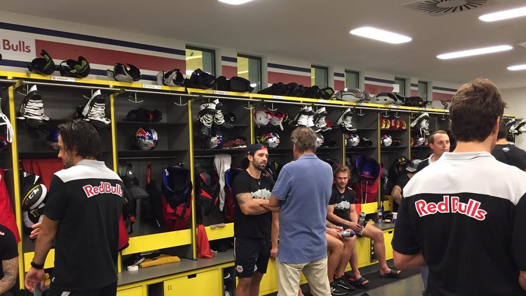 Einblick in Eishockey-Kabine
