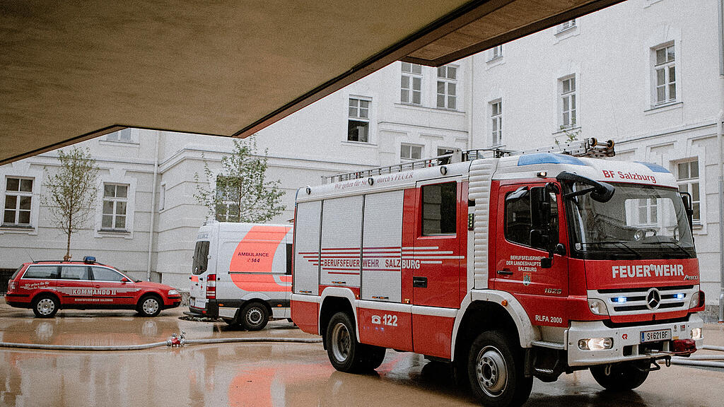 Feuerwehrübung im neuen Seniorenwohnhaus Nonntal