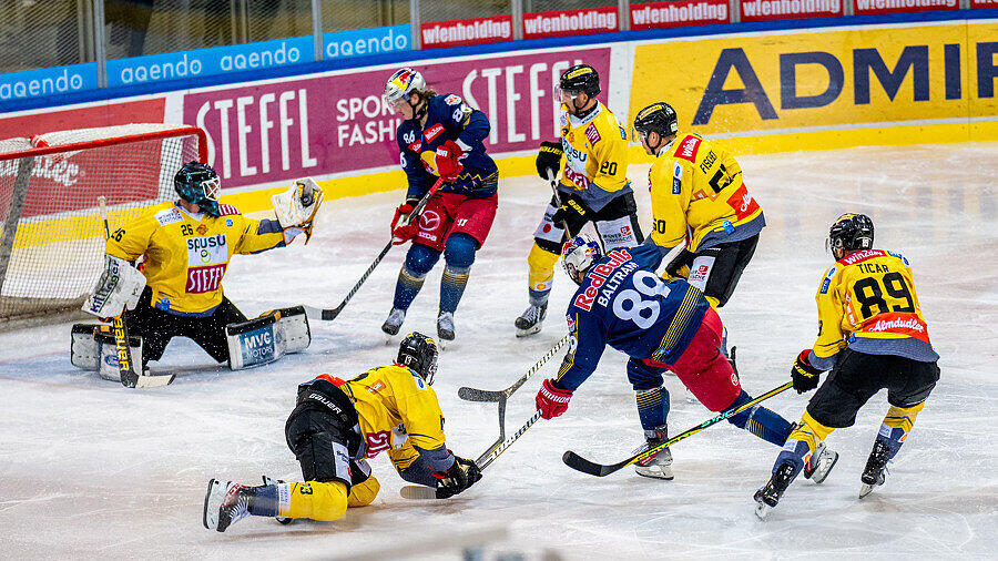 Vienna Capitals gegen Red Bull Salzburg