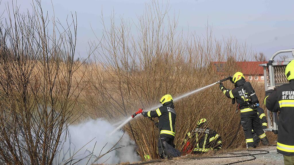 B156 Neukirchen an der Enknach