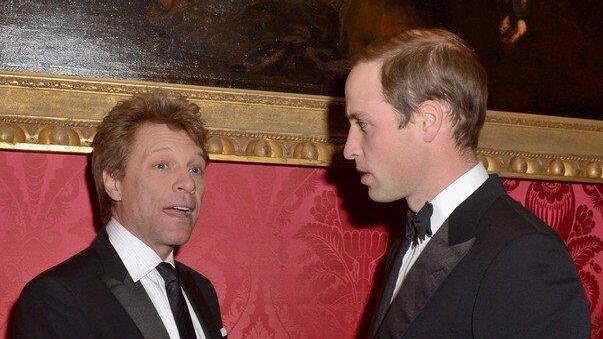 Taylor Swift, Jon Bon Jovi und Prinz William mit "Living On A Prayer"