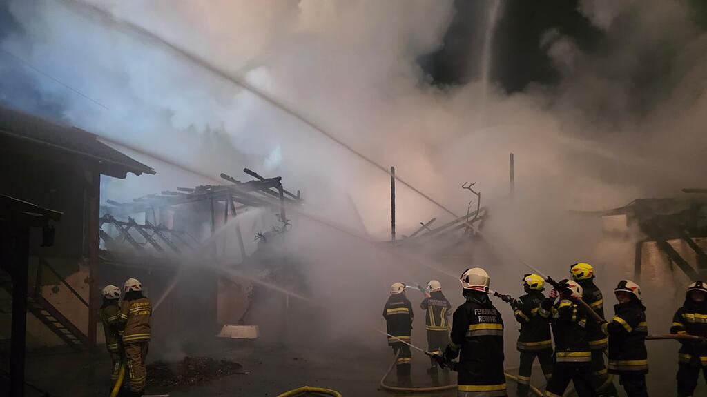 Brandeinsatz Lungauer Feuerwehren Rennweg