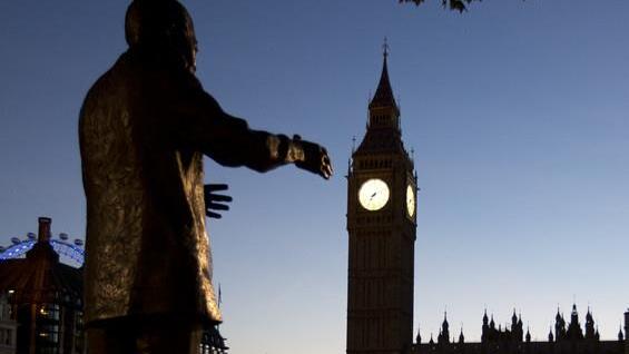 Welt trauert um Nelson Mandela