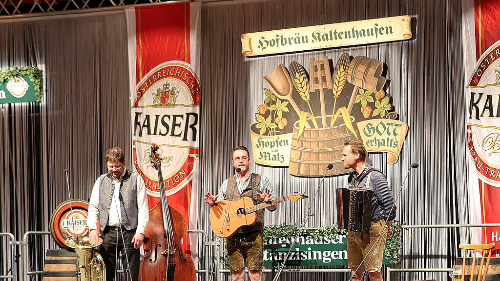 31. Gstanzlsingen aus dem Hofbr\u00e4u Kaltenhausen