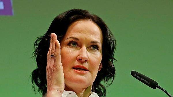 Die Grünen-Chefin bleibt ihrer Linie treu