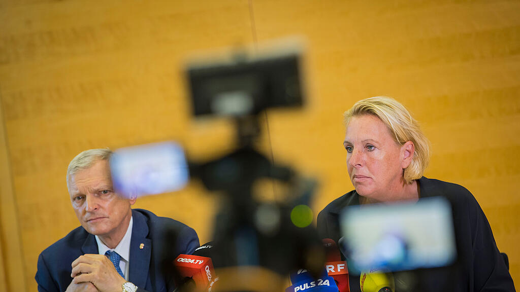 Nashorn t\u00f6tet Pflegerin im Zoo: Pressekonferenz
