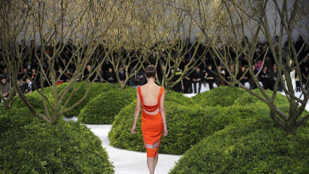 Pariser FashiON Week haute Couture 2013 S/S
