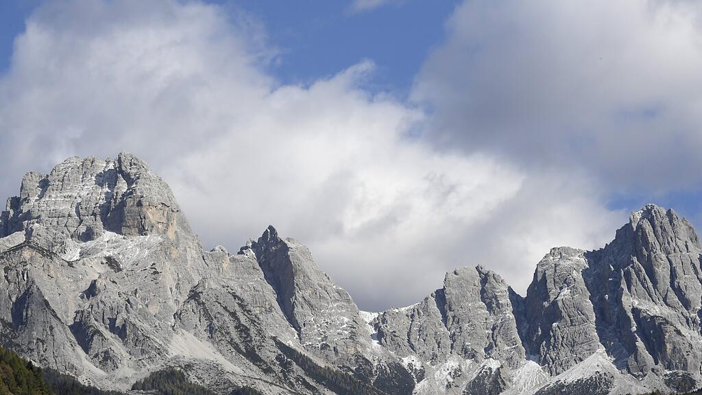 Die junge Salzburgerin stürzte in den Dolomiten in den Tod. (Symbolbild)