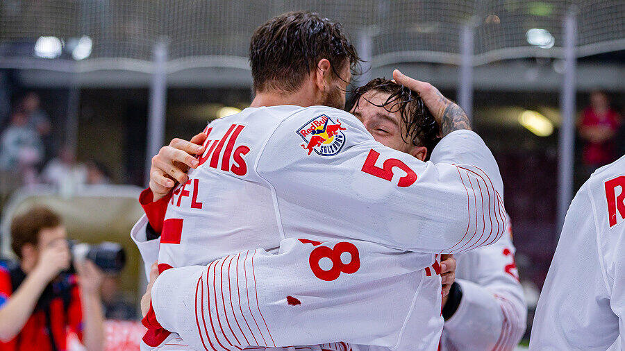 Jubelszenen EC Red Bull Salzburg Titel