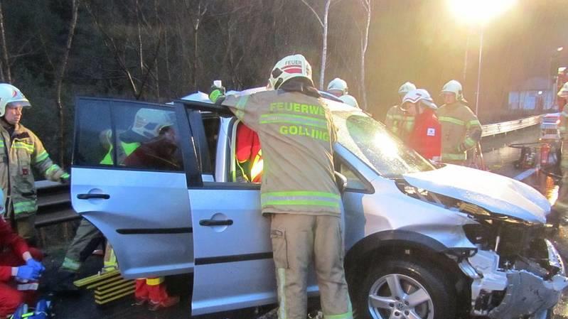 Schwerer Crash auf A10 beim Brentenbergtunnel