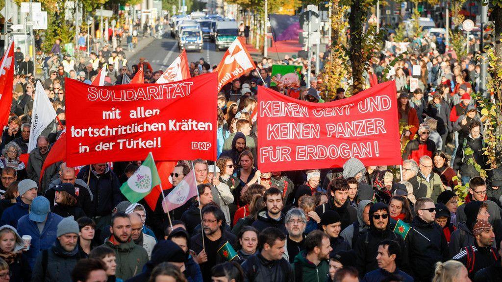 Demos gegen Erdogan in Deutschland