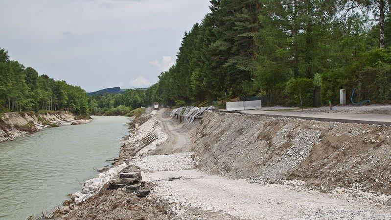 Bauarbeiten an rechter Saalachzeile