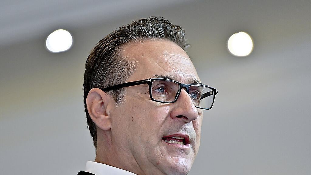 Strache sieht Kontoöffnung gelassen entgegen