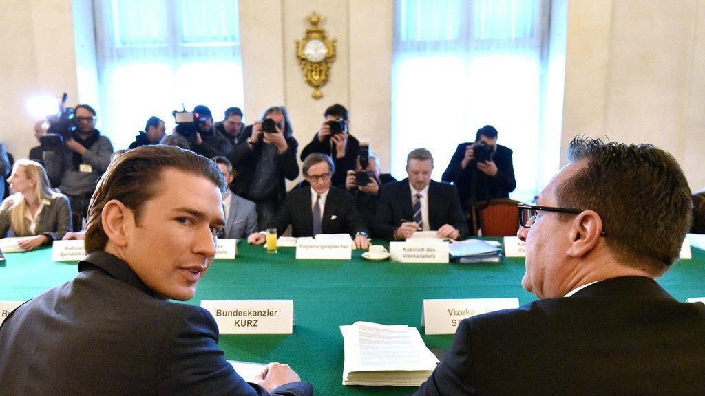 Erster Ministerrat der neuen Regierung