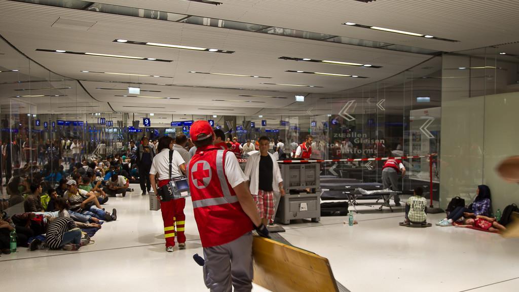 Flüchtlinge am Salzburger Hauptbahnhof