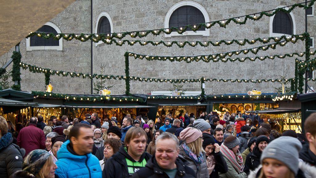 Ansturm auf Christkindlmarkt
