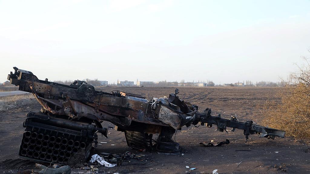 Ukraine-Krieg, Tag 33: Zerst\u00f6rung in Bachtanka nahe Mykolajiw