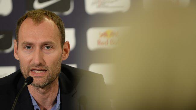 Jochen Sauer, der ehemalige Geschäftsführer von Red Bull Salzburg, übernimmt die Leitung des neuen Nachwuchsleistungszentrums vom FC Bayern München.