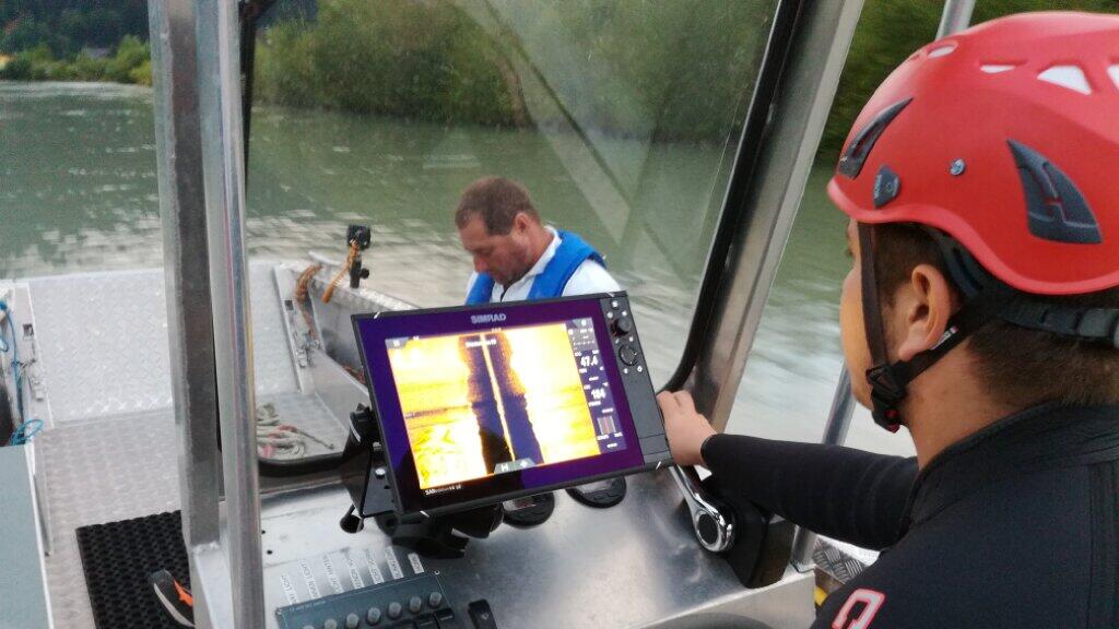 SB: Wasserrettung, sonar,