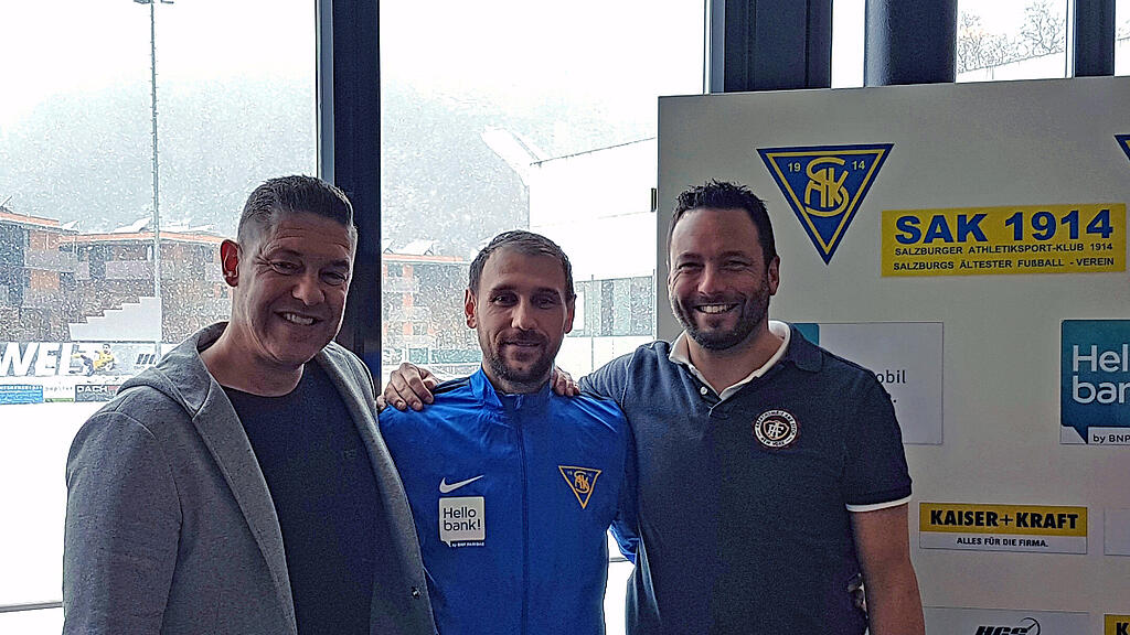 SAK-Präsident Christian Schwaiger, Mersudin Jukic und Trainer Andreas Fötschl (v.l.n.r.) wollen den Klassenerhalt so schnell wie möglich fixieren.