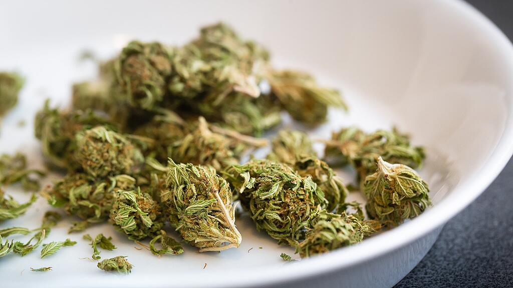 symb_cannabis