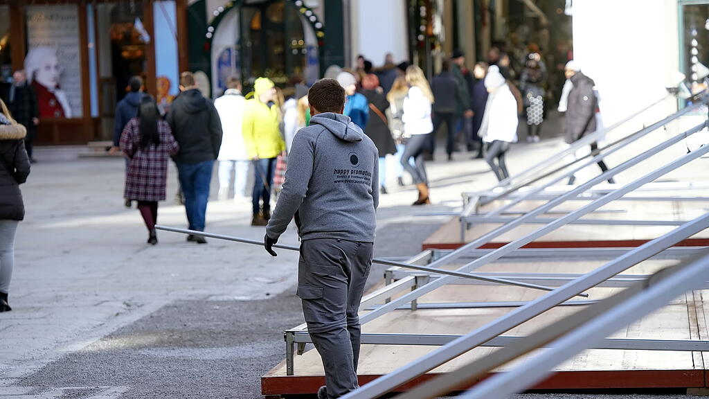 20181228_FMT_Abbau_chriskindlmarkt_KJ_009.JPG